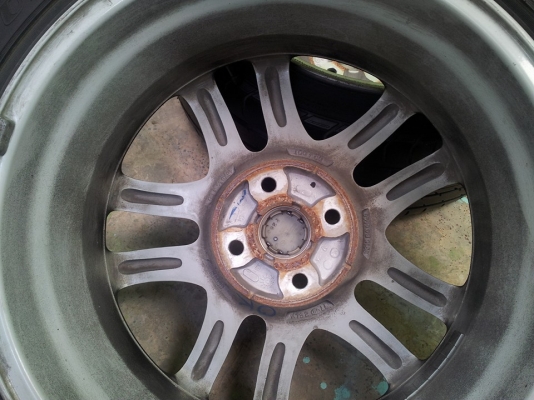 ขายล้อเดิมติดรถ MAZDA 2 พร้อมยาง DUNLOP 195 45 16 ปี 12