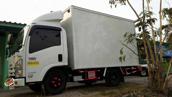 ขายตู้แห้งใหม่ ลดครึ่งราคาใส่ รถ 4ล้อ  ISUZU Elf  สภาพใหม่