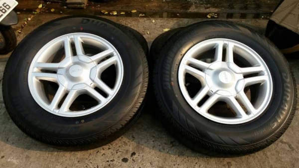 ล้อ isuzu blue power 1.9 ddi พร้อมยาง 215 70 16 ชุดล่ะ 16500