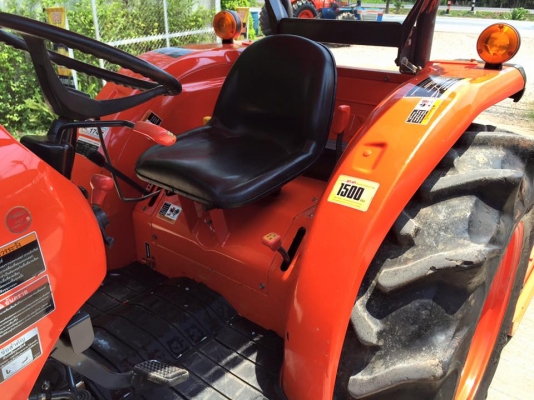 ขายรถไถ Kubota L4708(4WD) พร้อมใบมีดและผานพรวนLCS (ใหม่)24x6 รถไร่ สวยๆ พร้อมใช้งาน ขายรถไถ Kubota L4708(4WD) พร้อมใบมีดและผานพรวนLCS (ใหม่)24x6 รถไร่ สวยๆ พร้อมใช้งาน