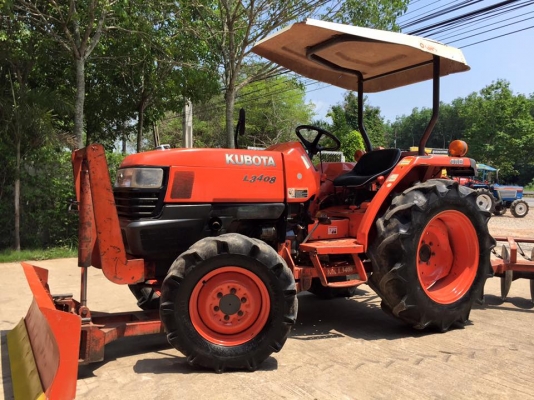 ขายรถไถKubota L3408 (4WD) พร้อมใบมีดหน้าและผานพรวน รถเดิมๆ พร้อมใช้งาน