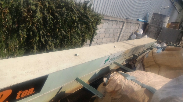 เครน เหนือศีรษะ แบบคานเดี่ยว  KITO จากญี่ปุ่น ยาวประมาณ 15 - 20 ม.ขนาด 2 ต้น