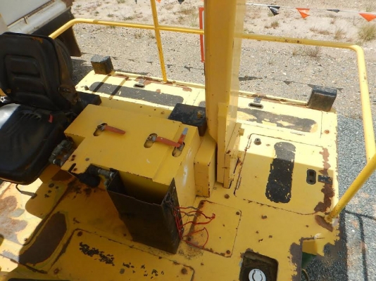 SAKAI TZ701 7 Wheel    2004