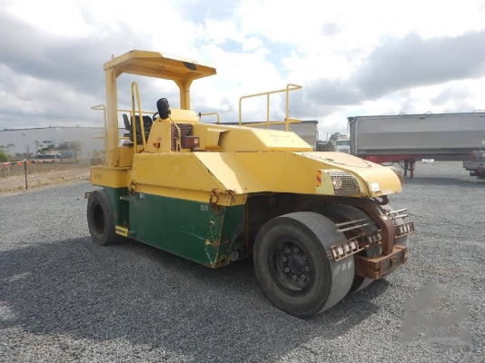 SAKAI TZ701 7 Wheel    2004