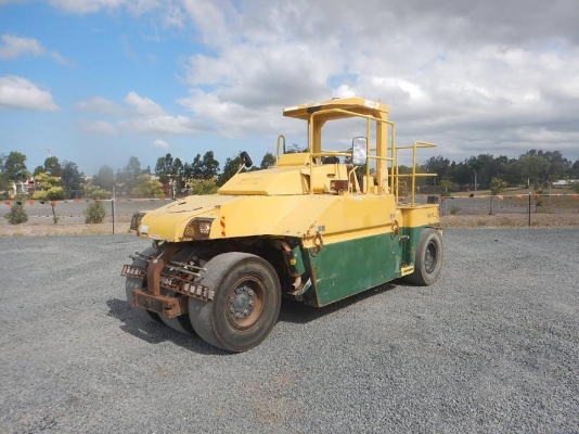 SAKAI TZ701 7 Wheel    2004