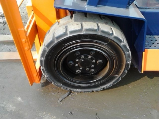 ขายฟอร์คลิฟท์ TOYOTA 5FD 30 ขนาด 3 ตัน ขนาด 3 ตัน ขายฟอร์คลิฟท์ TOYOTA 5FD 30 ขนาด 3 ตัน ขนาด 3 ตัน