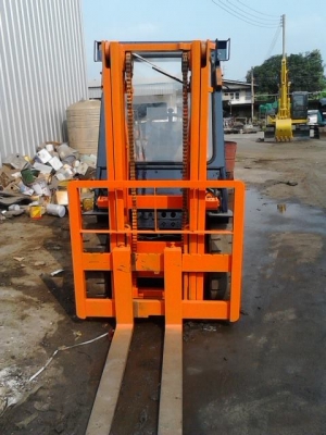 ขายฟอร์คลิฟท์ TOYOTA 5FD 30 ขนาด 3 ตัน ขนาด 3 ตัน ขายฟอร์คลิฟท์ TOYOTA 5FD 30 ขนาด 3 ตัน ขนาด 3 ตัน