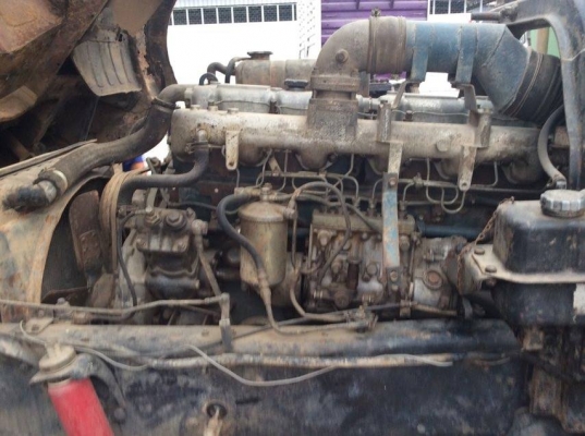 รถน้ำ 10 ล้อ NISSAN CW30 เครื่อง 250 แรง 2 เพลา