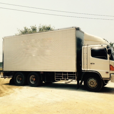 รถฮีโน่ 10 ล้อ ตู้เย็น  FL1J   220 แรงม้า. ปี 50.    สนใจติดต่อ  081 - 6079515