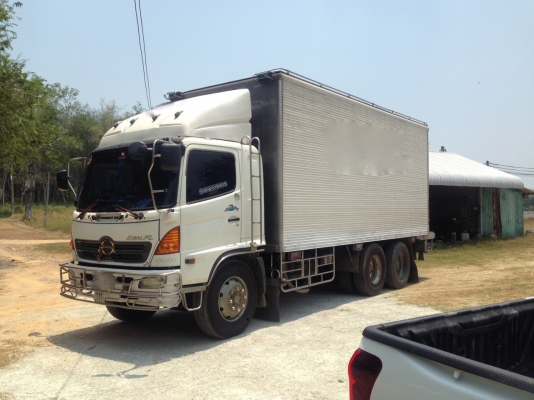 รถฮีโน่ 10 ล้อ ตู้เย็น FL1J 220 แรงม้า. ปี 50. สนใจติดต่อ 081 - 6079515 รถฮีโน่ 10 ล้อ ตู้เย็น FL1J 220 แรงม้า. ปี 50. สนใจติดต่อ 081 - 6079515
