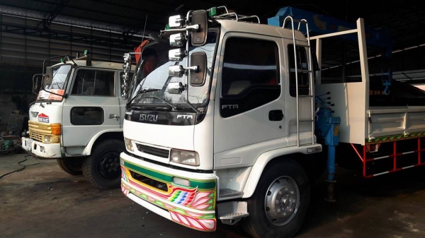 ขาย Isuzu Deca FTR 33 เคน 4 ตอน TADANO 3 ตัน ขาย Isuzu Deca FTR 33 เคน 4 ตอน TADANO 3 ตัน