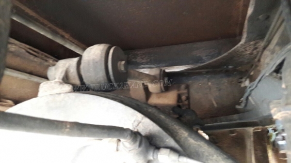 รถบรรทุก ISUZU หัวยาวพื้นเรียบเทเลอร์ สะพานยกได้ด้วยระบบไฮโดลิก