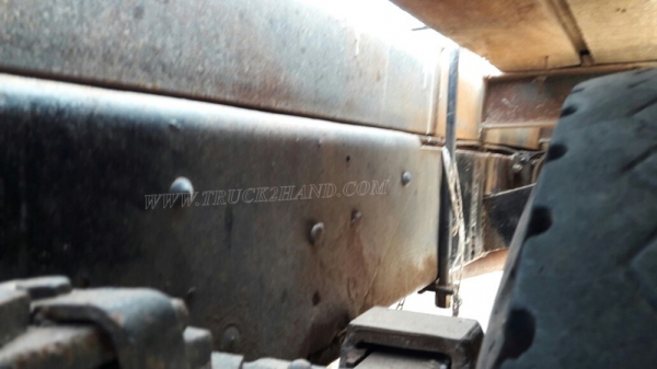 รถบรรทุก ISUZU หัวยาวพื้นเรียบเทเลอร์ สะพานยกได้ด้วยระบบไฮโดลิก