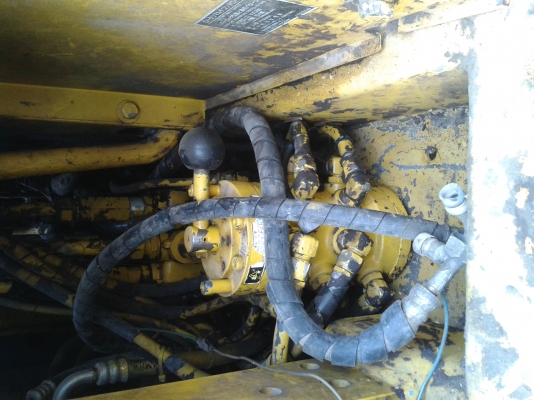 ขาย(ด่วนปรับราคา700000) kobelco mark3 sk 100 เครื่องดี ปั้มดี เอวแน่น  แทร็คดีทุกใบทำงานเร็ว