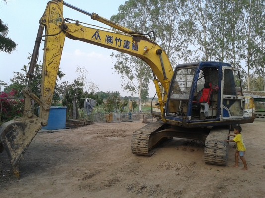 ขาย(ด่วนปรับราคา700000) kobelco mark3 sk 100 เครื่องดี ปั้มดี เอวแน่น  แทร็คดีทุกใบทำงานเร็ว