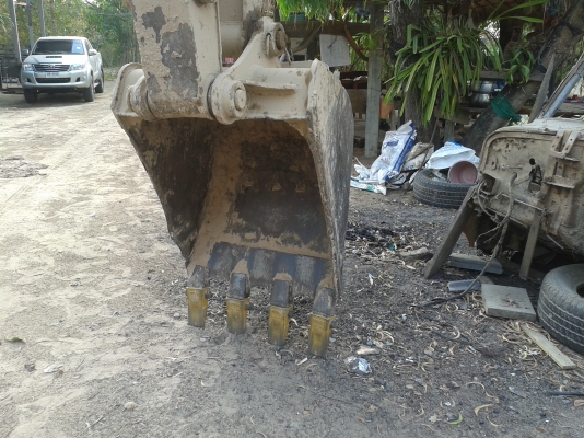 ขาย(ด่วนปรับราคา700000) kobelco mark3 sk 100 เครื่องดี ปั้มดี เอวแน่น  แทร็คดีทุกใบทำงานเร็ว