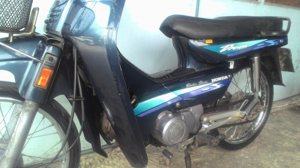 ขาย Honda ดรีม เอ็กเซล (สตาร์ทมือ ) ปี39 เดิมๆ