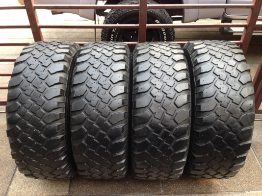 ยาง Mud Maxxis 35 12.5 R15 ปี12 ดอกสวย พร้อมใช้งาน ราคาไม่แพง ยาง Mud Maxxis 35 12.5 R15 ปี12 ดอกสวย พร้อมใช้งาน ราคาไม่แพง