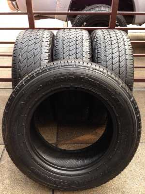 ยาง Nitto 265 60 18 ดอกเต็ม พร้อมใช้งาน ราคาไม่แพง ยาง Nitto 265 60 18 ดอกเต็ม พร้อมใช้งาน ราคาไม่แพง