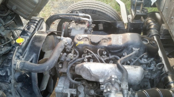 สีล้อ อีชุซุ NKR88ปี37รถห้าง ป้ายเล็กไม่ติดเวลา สภาพดีสวยเดิมๆพร้อมใช้ ทะเบียนป้ายเล็กไม่ติดเวลา พร้อมโอน ราคา 225,000บ รถห้างแท้