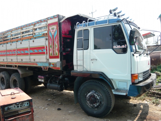 กระบะ 10 ล้อ พร้อมนำไปติดตั้งใช้งานให้ทุกอย่าง กระบะ 10 ล้อ พร้อมนำไปติดตั้งใช้งานให้ทุกอย่าง