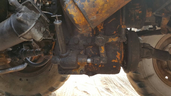 ขาย รถตัก KOMATSU JH30 รถใช้งานอยู่เป็นประจำ เครื่องดี เกียร์ดี ราคาต่อรองได้ครับ ขาย รถตัก KOMATSU JH30 รถใช้งานอยู่เป็นประจำ เครื่องดี เกียร์ดี ราคาต่อรองได้ครับ