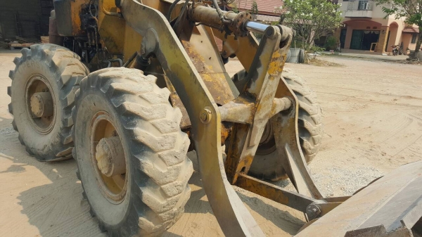 ขาย รถตัก KOMATSU JH30 รถใช้งานอยู่เป็นประจำ เครื่องดี เกียร์ดี ราคาต่อรองได้ครับ ขาย รถตัก KOMATSU JH30 รถใช้งานอยู่เป็นประจำ เครื่องดี เกียร์ดี ราคาต่อรองได้ครับ