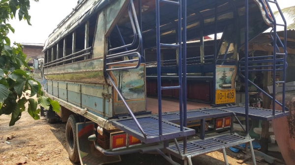 ขาย 6 ล้อ ISUZU ยาว 5 เมตร พร้อมหลังคาโดยสาร เครื่อง 6BB1 145 แรงม้า เกียร์ร็อค เบรคทิฟฟี่ พวงมาลัยพาวเวอร์ แอร์เย็น ช่วงล่าง F คัสซีสวยตลอดเส้น ทะเบียนพร้อมโอนครับ