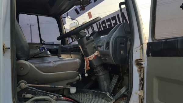 ขาย HINOFM3H พร้อมเทเลอร์บรรทุกแม็กโฮ ขาย HINOFM3H พร้อมเทเลอร์บรรทุกแม็กโฮ