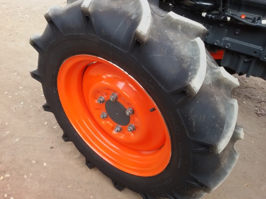 ปัญญาแทรคเตอร์..จัดมาให้ครับ ด่วน!!!คูโบต้า L4708 พร้อมเล่มทะเบียน ยางใหม่4เส้น สภาพพร้อมใช้