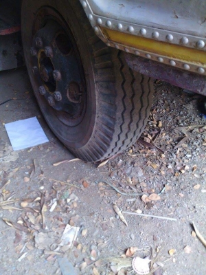 ขายรถหัวยาวพร้อมใช้งานทะเบียนพร้อมโอน EH700