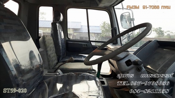 ขายด่วน รถบรรทุก 10 ล้อ HINO FM3M 240 แรง /2 เพลา หัวคัซซี สภาพสวยเดิม พร้อมใช้งาน ขายด่วน รถบรรทุก 10 ล้อ HINO FM3M 240 แรง /2 เพลา หัวคัซซี สภาพสวยเดิม พร้อมใช้งาน