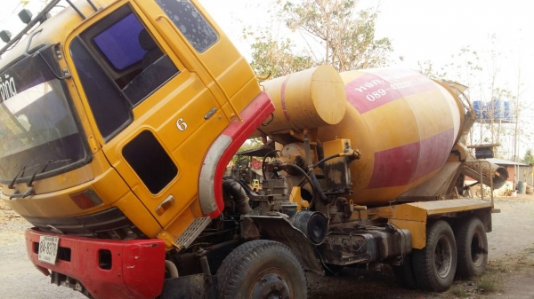 ขายรถ10ล้อ2เพลาUDCWM430Hโม้ตรง7คิวรถสวยเครือง230แรง