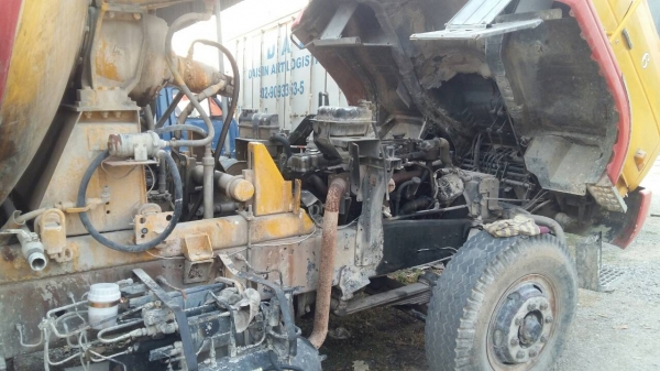 ขายรถ10ล้อ2เพลาUDCWM430Hโม้ตรง7คิวรถสวยเครือง230แรง