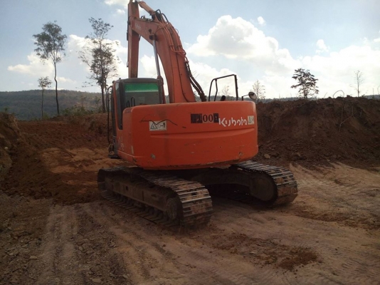 ขายรถขุดแบ็คโค เก่านอก hitachi ZX200-1 เอกสารใบอินวอยซ์ พร้อมใช้งาน เครื่องแน่น เดิมสวย ขายรถขุดแบ็คโค เก่านอก hitachi ZX200-1 เอกสารใบอินวอยซ์ พร้อมใช้งาน เครื่องแน่น เดิมสวย