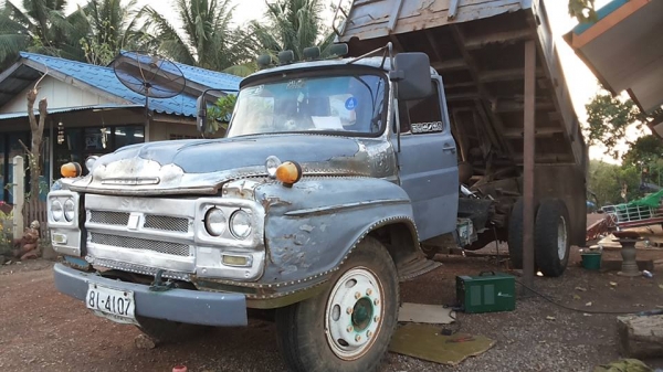 **269,000 บ.ต่อรอง/// 6ล้อดั้มดิน ISUZU TX-145 หัวยาว เครื่องเดิม เกียร์J 7เกียร์ถอย ช่วงล่างใหญ่ เฟืองท้าย FUSO (10ล้อ) คัสซีสวย หัวเก๋งดี พ.พาวเวอร์ เบรคลม แอร์หนาว ดั้มเหล็ก5ตัน3.80ม.ยิงหลัง ยาง900/20 สภาพ70\% พร้อมใช้ เล่มทะเบียน ภาษีเต็ม **ขาย ISUZU T