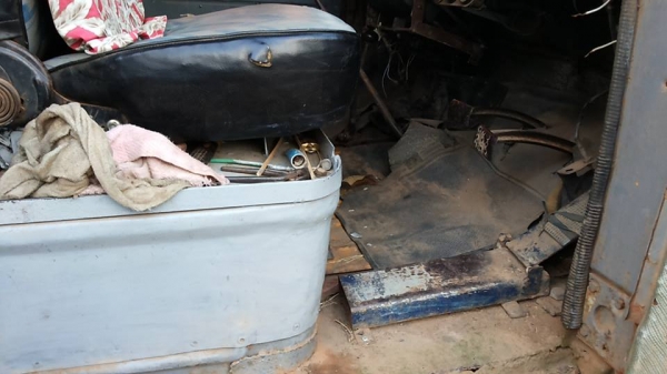 **269,000 บ.ต่อรอง/// 6ล้อดั้มดิน ISUZU TX-145 หัวยาว เครื่องเดิม เกียร์J 7เกียร์ถอย ช่วงล่างใหญ่ เฟืองท้าย FUSO (10ล้อ) คัสซีสวย หัวเก๋งดี พ.พาวเวอร์ เบรคลม แอร์หนาว ดั้มเหล็ก5ตัน3.80ม.ยิงหลัง ยาง900/20 สภาพ70\% พร้อมใช้ เล่มทะเบียน ภาษีเต็ม **ขาย ISUZU T