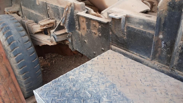 **269,000 บ.ต่อรอง/// 6ล้อดั้มดิน ISUZU TX-145 หัวยาว เครื่องเดิม เกียร์J 7เกียร์ถอย ช่วงล่างใหญ่ เฟืองท้าย FUSO (10ล้อ) คัสซีสวย หัวเก๋งดี พ.พาวเวอร์ เบรคลม แอร์หนาว ดั้มเหล็ก5ตัน3.80ม.ยิงหลัง ยาง900/20 สภาพ70\% พร้อมใช้ เล่มทะเบียน ภาษีเต็ม **ขาย ISUZU T