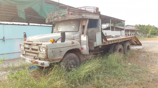 ขาย เทนเลอร์ 10 ล้อ หัวยาวเพลาเดียว คัสซีสวยตลอดเส้น เครื่อง DA120 125 แรงม้า หางสวยแข็งแรง ทะเบียนพร้อมโอน ราคาต่อรองได้