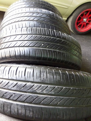 ยาง 185-60-15 เกือบป้ายแดง ถอดจากยาริส 4500 บาท ยาง 185-60-15 เกือบป้ายแดง ถอดจากยาริส 4500 บาท