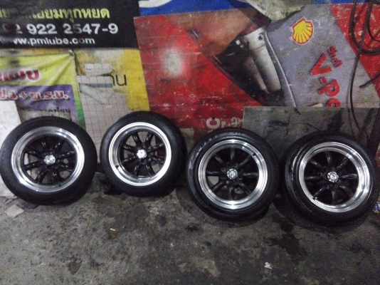 ล้อกล้วยขอบ 15 กว้างหลัง 9 หน้า 7.5 พร้อมยาง