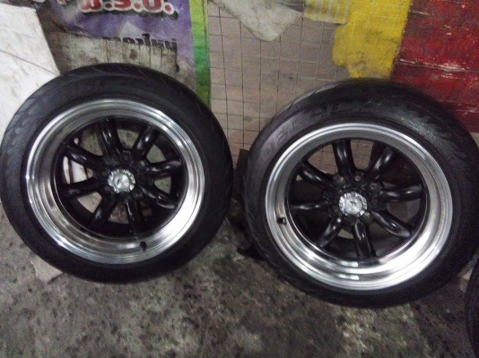 ล้อกล้วยขอบ 15 กว้างหลัง 9 หน้า 7.5 พร้อมยาง