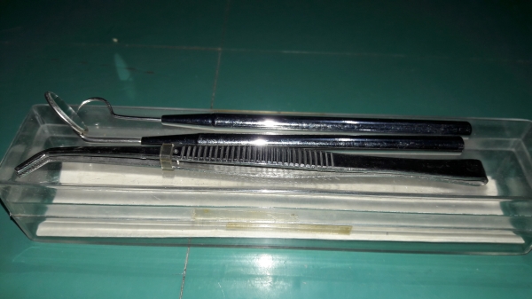 ขายชุดทันตกรรมใหม่เก่าเก็บอังกฤษ1ชุด3ชิ้นMade in England.