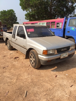 ขายมังกรทอง. SLX ปี38. เครื่อง90HP. เครื่องดี. คลัทชีสวยมากๆพร้อมใช้สุดๆ