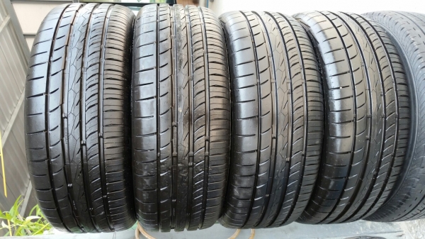 225 55 17 ยางป้ายแดงปี14 225 55 17 ยางป้ายแดงปี14