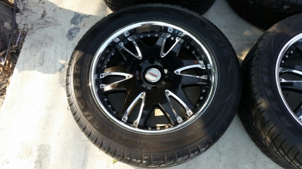 แม็กพร้อมยางขอบ 20 พร้อมยาง