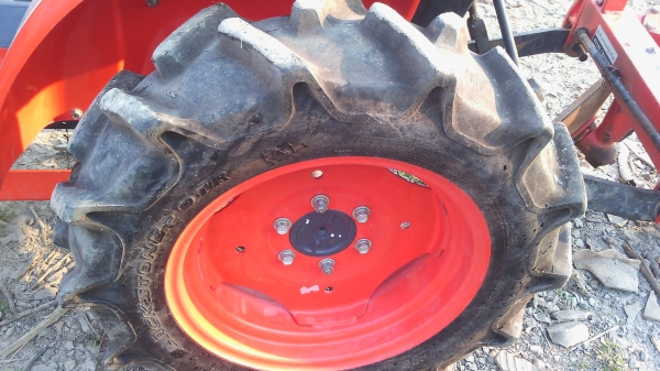 ขายคูโบต้า21แรงสภาพใหม่ อุปกรณ์ดันหน้า หางบุก4