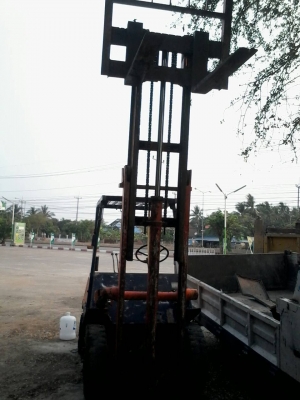 ขายโฟล์คลิฟ โตโยต้า ยกได้4 ตัน. ขายไม่แพง ขายโฟล์คลิฟ โตโยต้า ยกได้4 ตัน. ขายไม่แพง