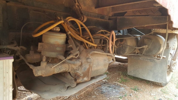 ขาย 10 ล้อ 2 เพลาดั้ม HINO KT725 วางเครื่อง HO7D 195 แรงม้า คัสซีมีรอยเชื่อมด้านขวา เบรคทิฟฟี่ พวงมาลัยพาวเวอร์ ทะเบียนพร้อมโอนครับ