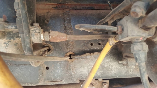 ขาย 10 ล้อ 2 เพลาดั้ม HINO KT725 วางเครื่อง HO7D 195 แรงม้า คัสซีมีรอยเชื่อมด้านขวา เบรคทิฟฟี่ พวงมาลัยพาวเวอร์ ทะเบียนพร้อมโอนครับ